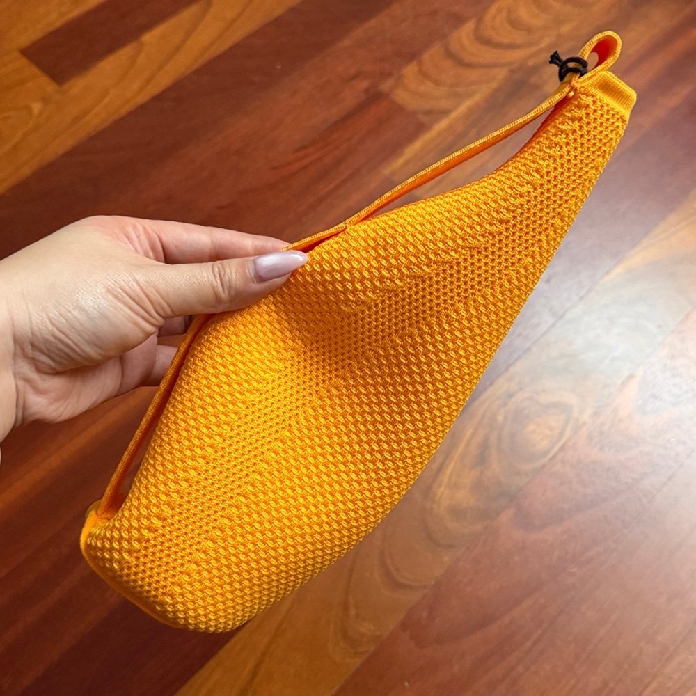 Veuve Clicquot Yellow Ice Jacket